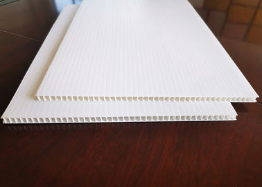 White Color Corrugated Plastic Sheets For Temporary Outdoor Signage